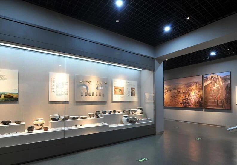 museum light 2