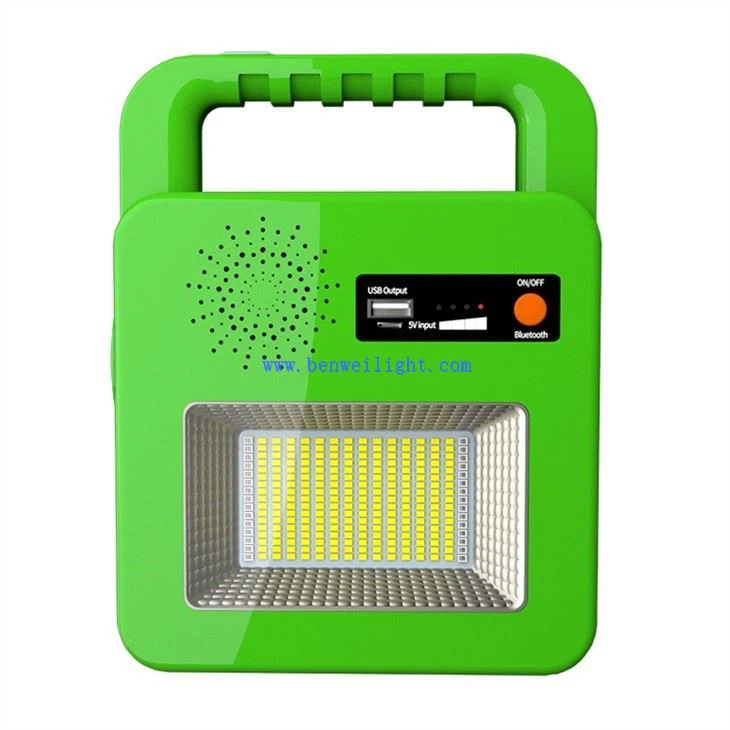 Luz de emergencia en carretera