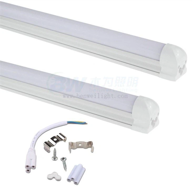Tubo de luz LED integrado Screwfix