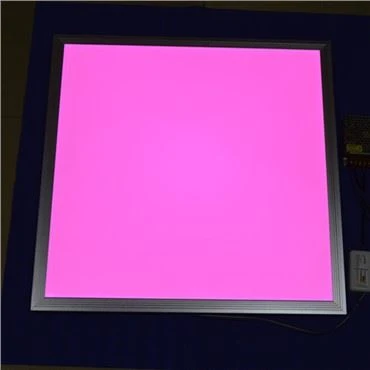 Panel plano LED que cambia de color