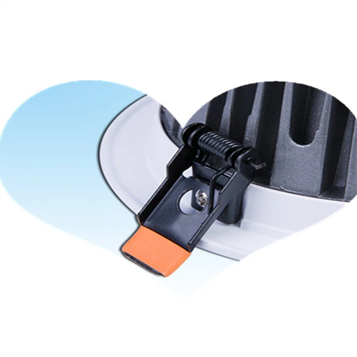 Foco empotrable de 160 mm