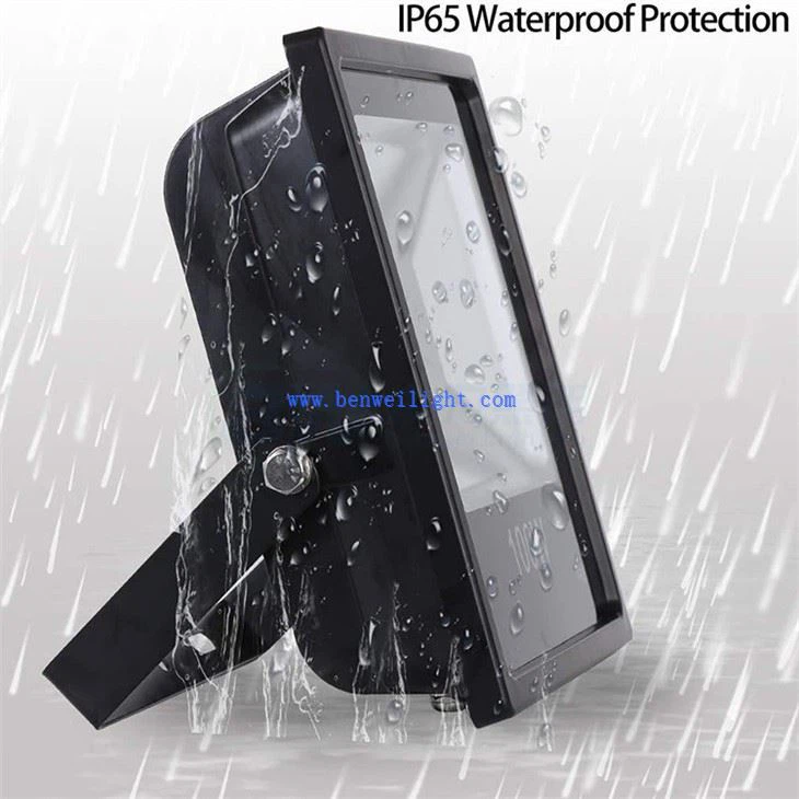 Luz de inundación llevada del paisaje de la etapa