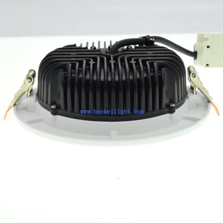 Foco empotrable LED Precolite