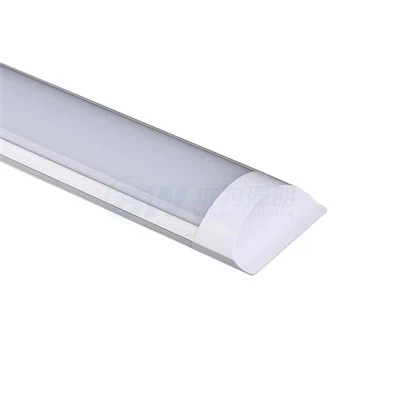 Listón LED TRI CCT ultradelgado de 36w y 1200 mm