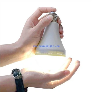 Bombilla recargable E27