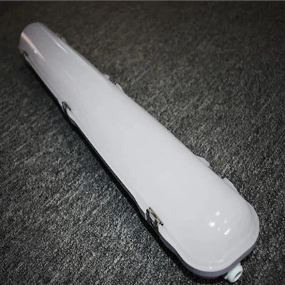 Luz LED de triple prueba de potencia de 9 W-40W