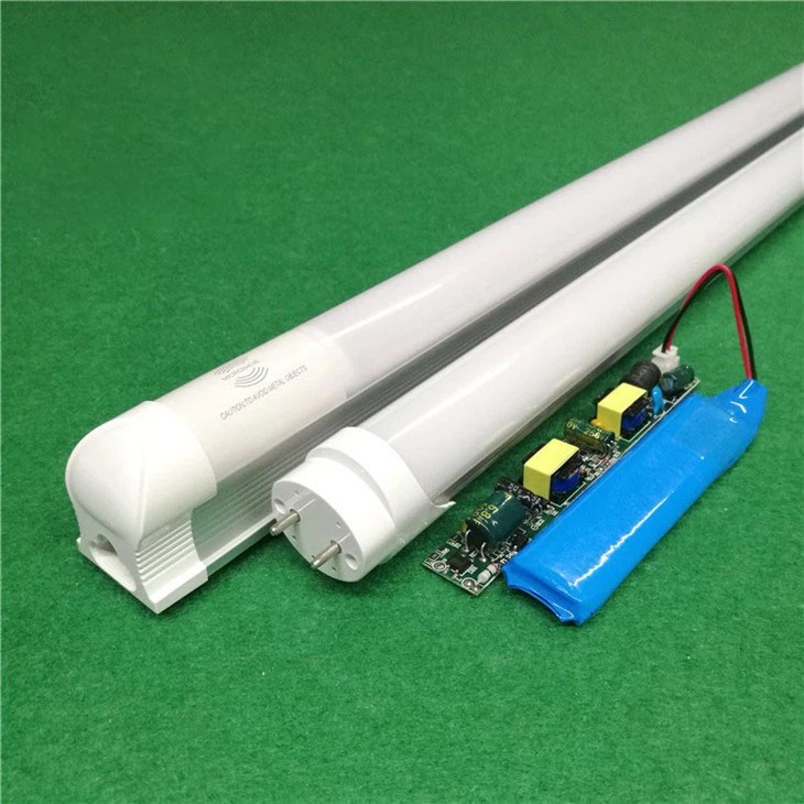 Tubo de luz alimentado por batería