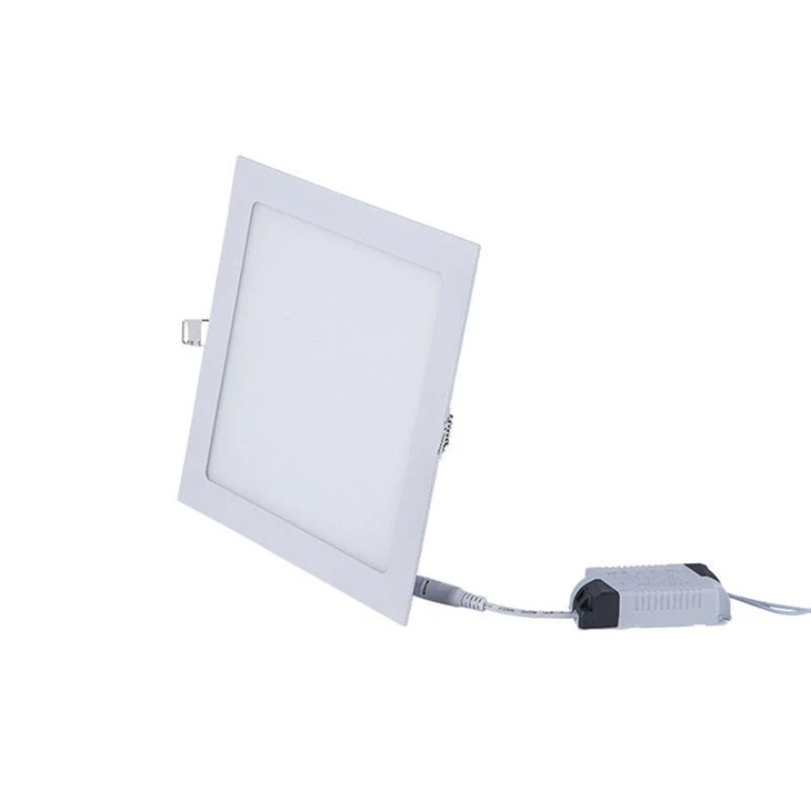 Downlight LED cuadrado delgado