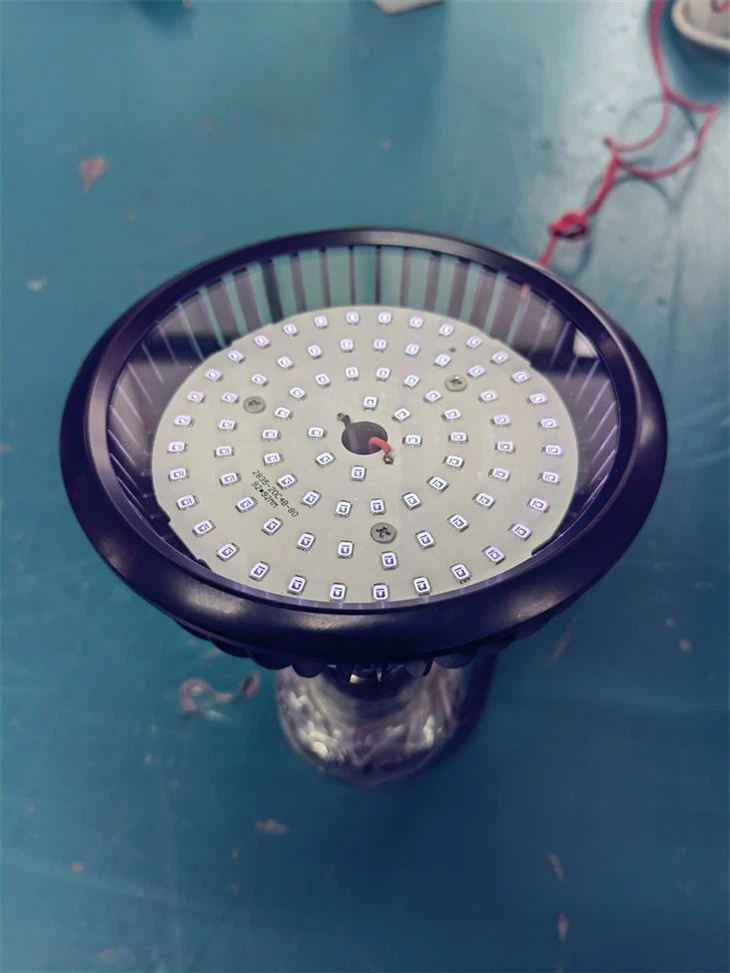 Lámpara UV portátil de 365 nm para inspeccionar pegamento en fábricas de calzado