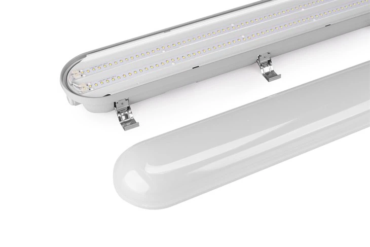 Luz LED conectable triple-prueba de 40 W