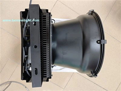 Reflector marino LED de 400-1000 W|Luz de navegación compatible con la OMI para embarcaciones pesqueras