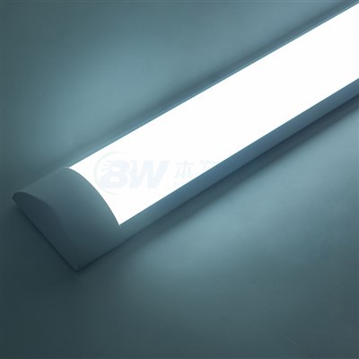Luz de superficie LED lineal delgada